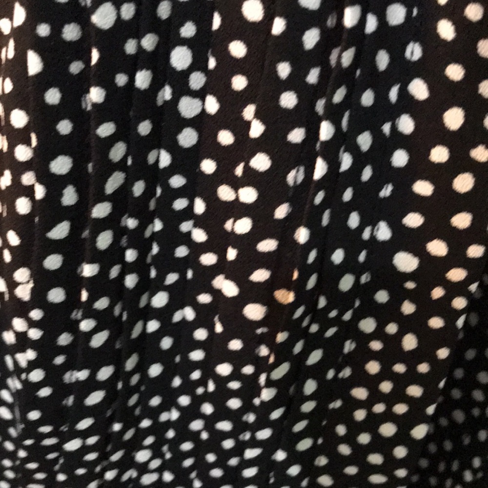 Short Dress/pants - Picture 2 of 7